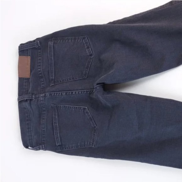 Madewell 9" Mid-Rise Skinny Button Fly Jeans in Black, Size 23, also fit 24 - Picture 2 of 7